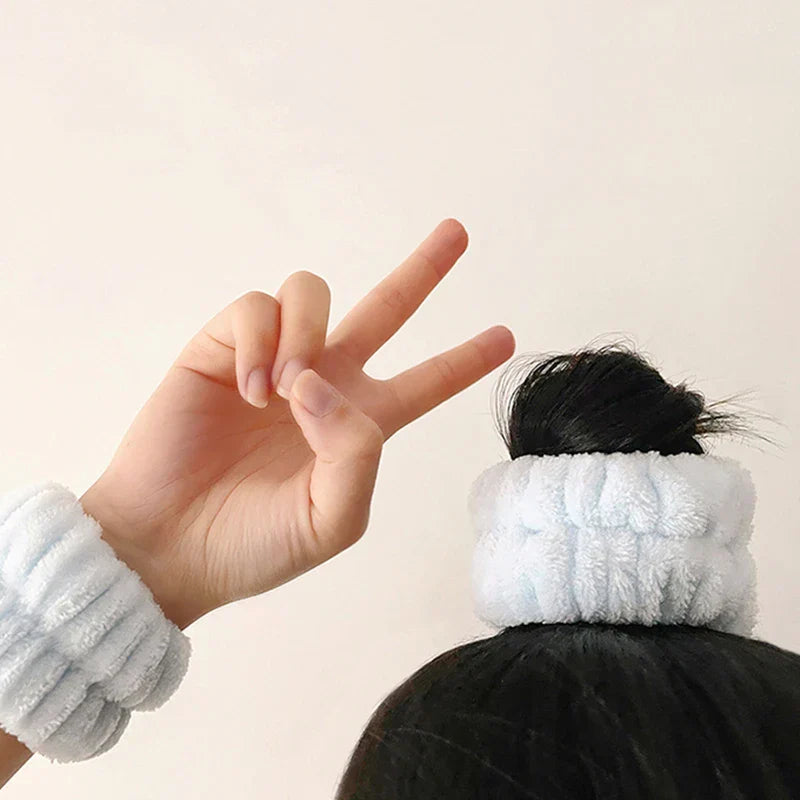 💖 Reusable Spa Wrist Washband 💖