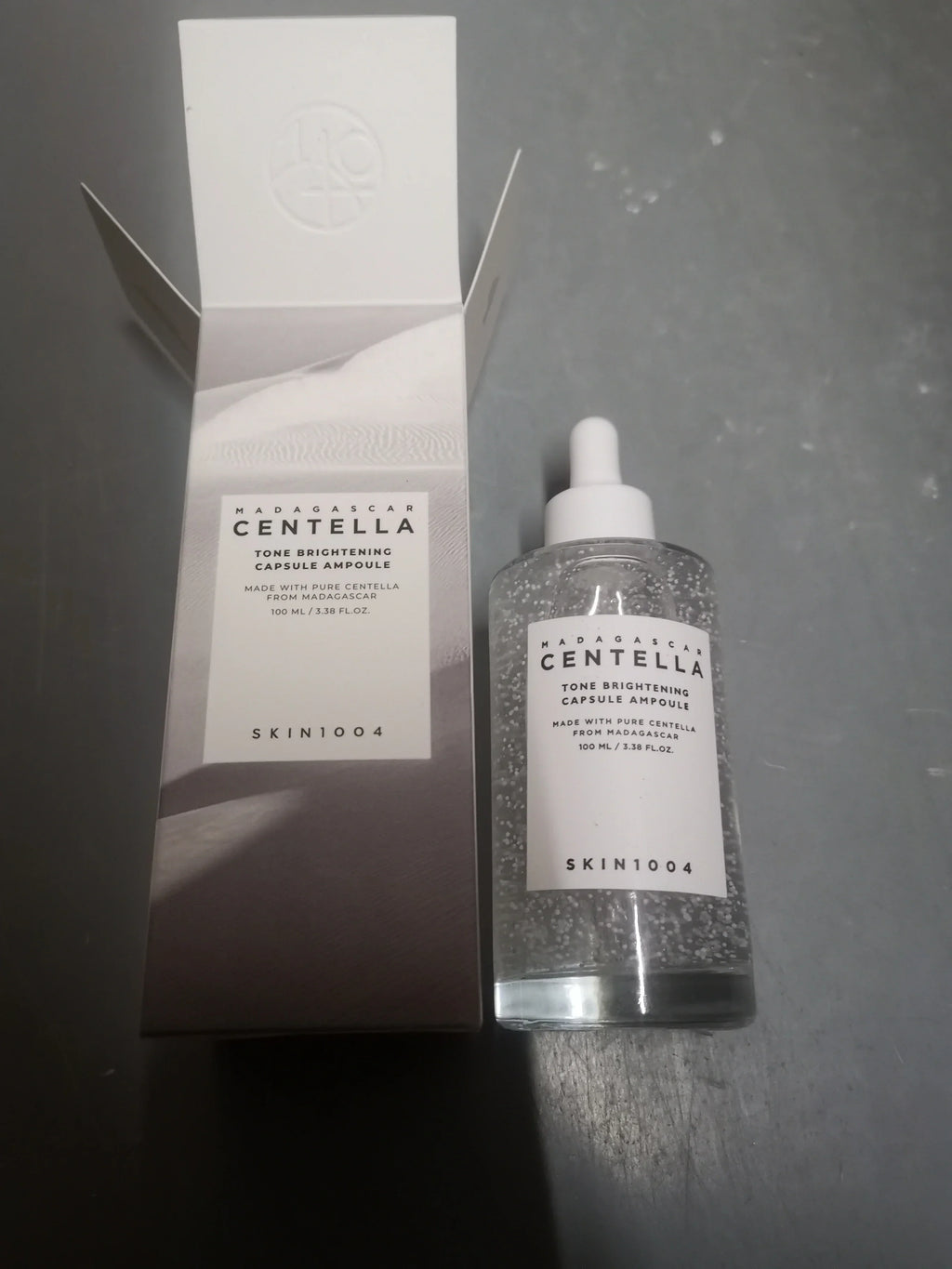 🌿 Centella Asiatica Serum – Brightening & Pore-Refining 🌿