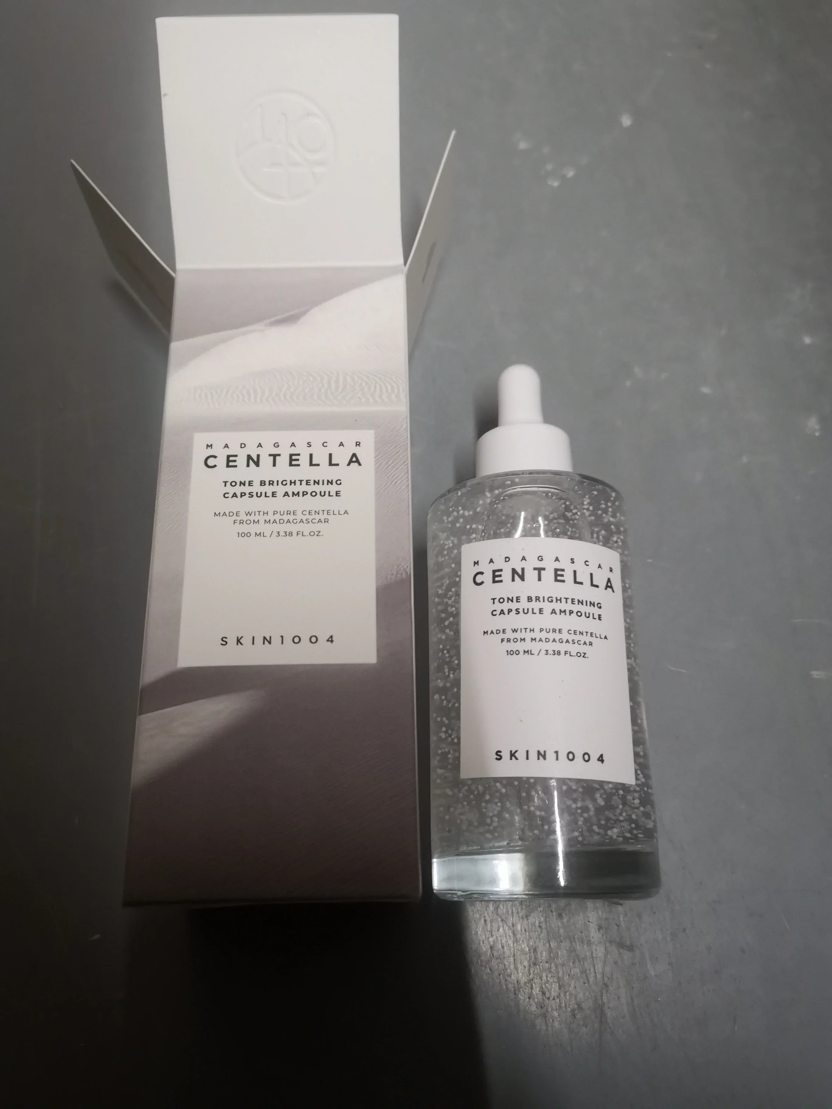 🌿 Centella Asiatica Serum – Brightening & Pore-Refining 🌿